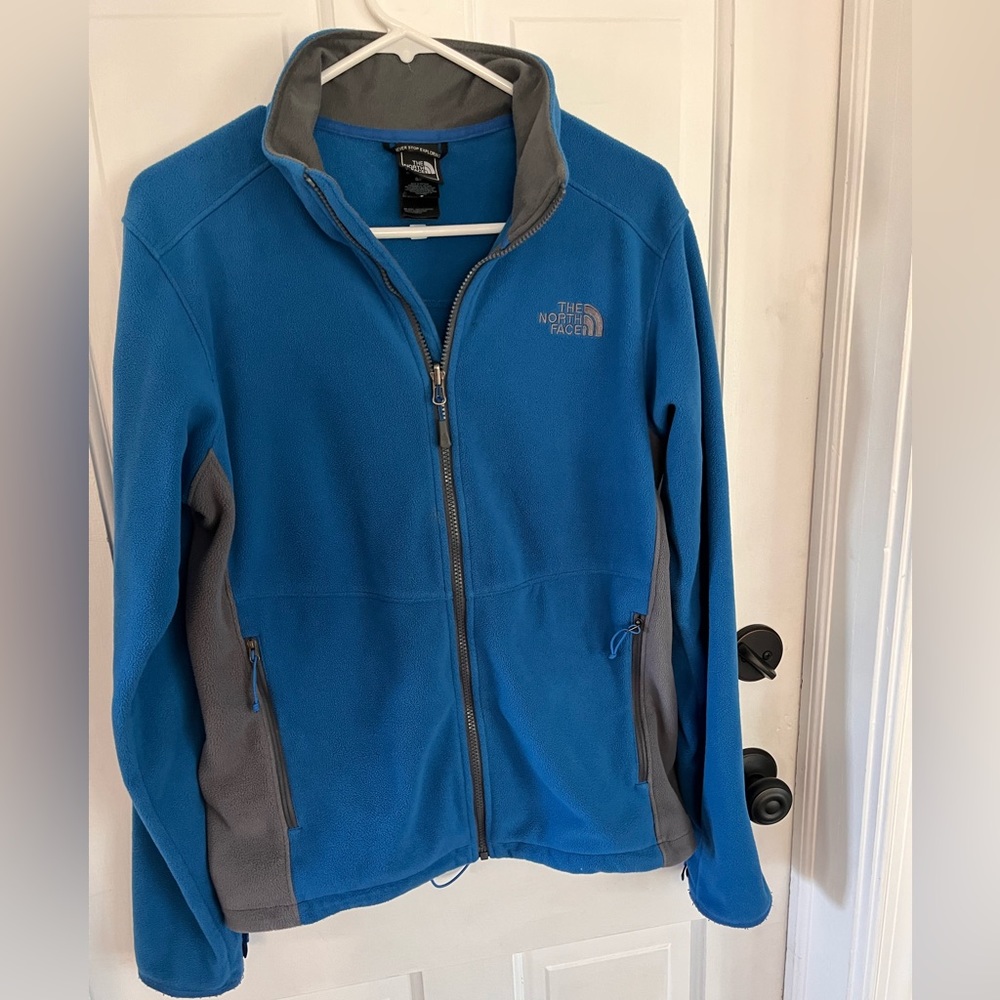 The North Face fleece jacket men’s small